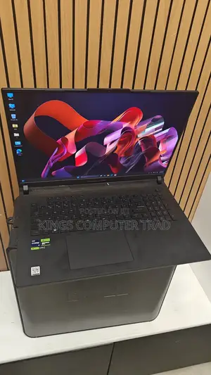 New Laptop Asus ROG Strix SCAR 15 32GB Intel Core I9 SSD 2T