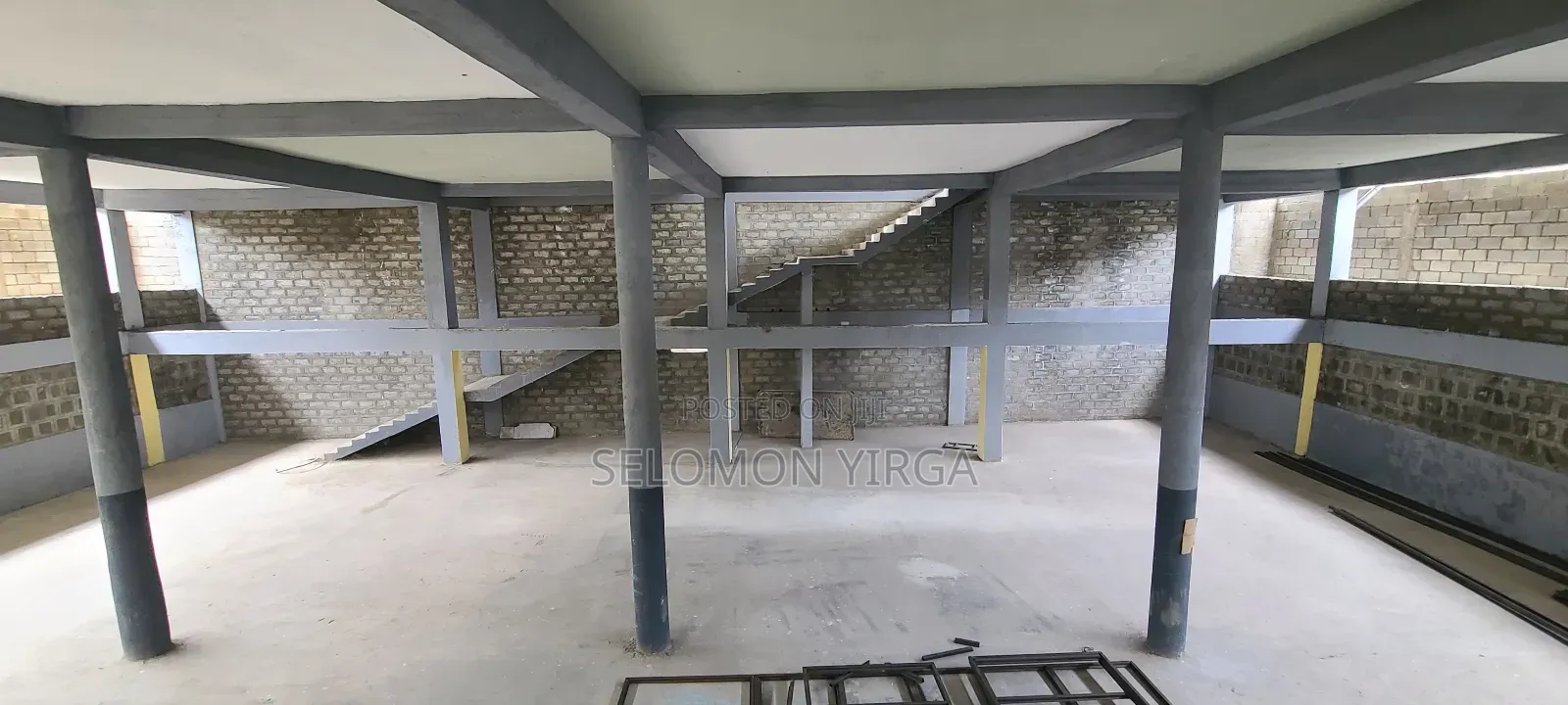 የሚከራይ መጋዘን ቃሊቲ