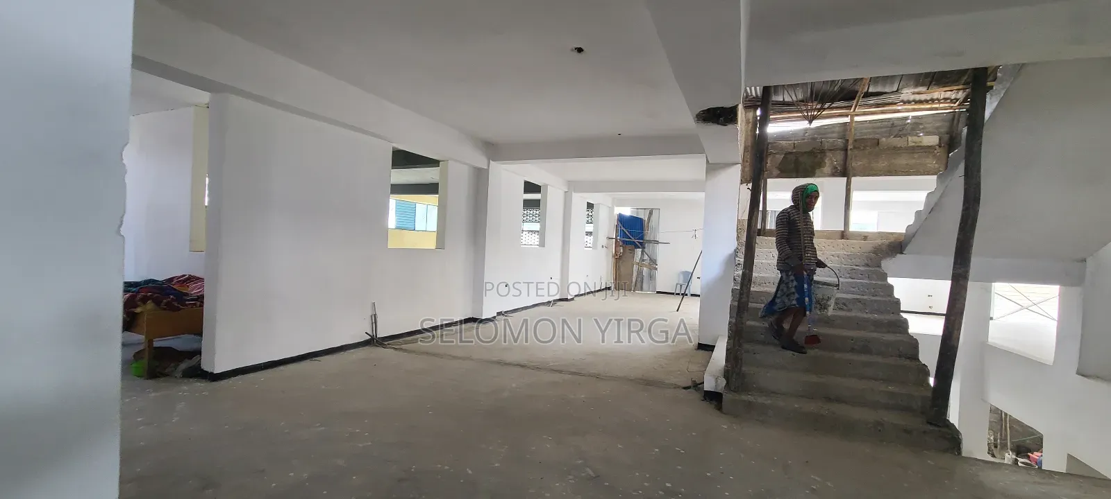 የሚከራይ መጋዘን ቃሊቲ