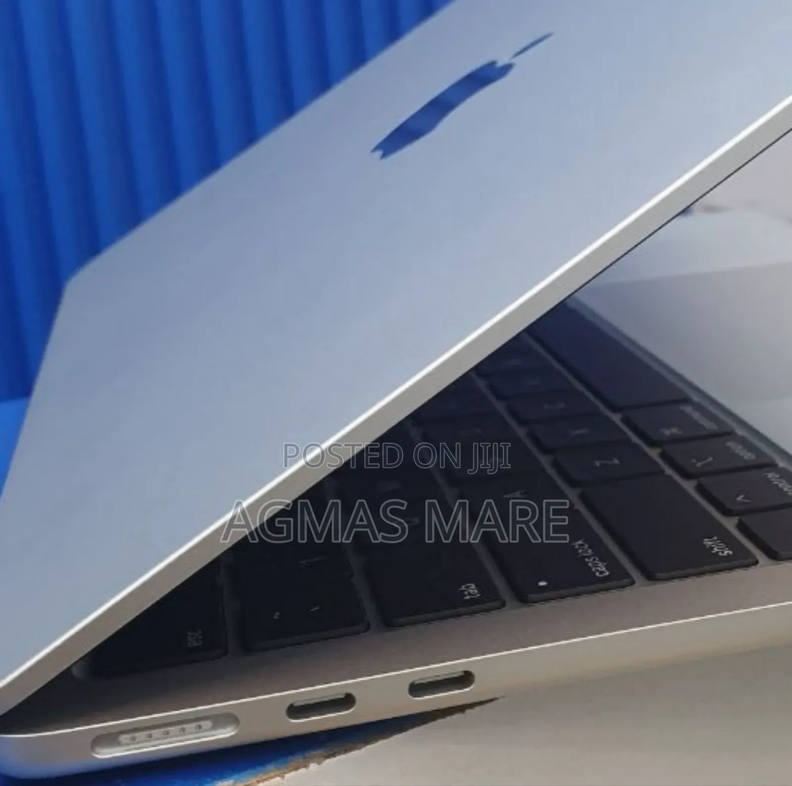 New Laptop Apple MacBook Air 2025 M4 13-Inch 16GB Apple M4 SSD 256GB