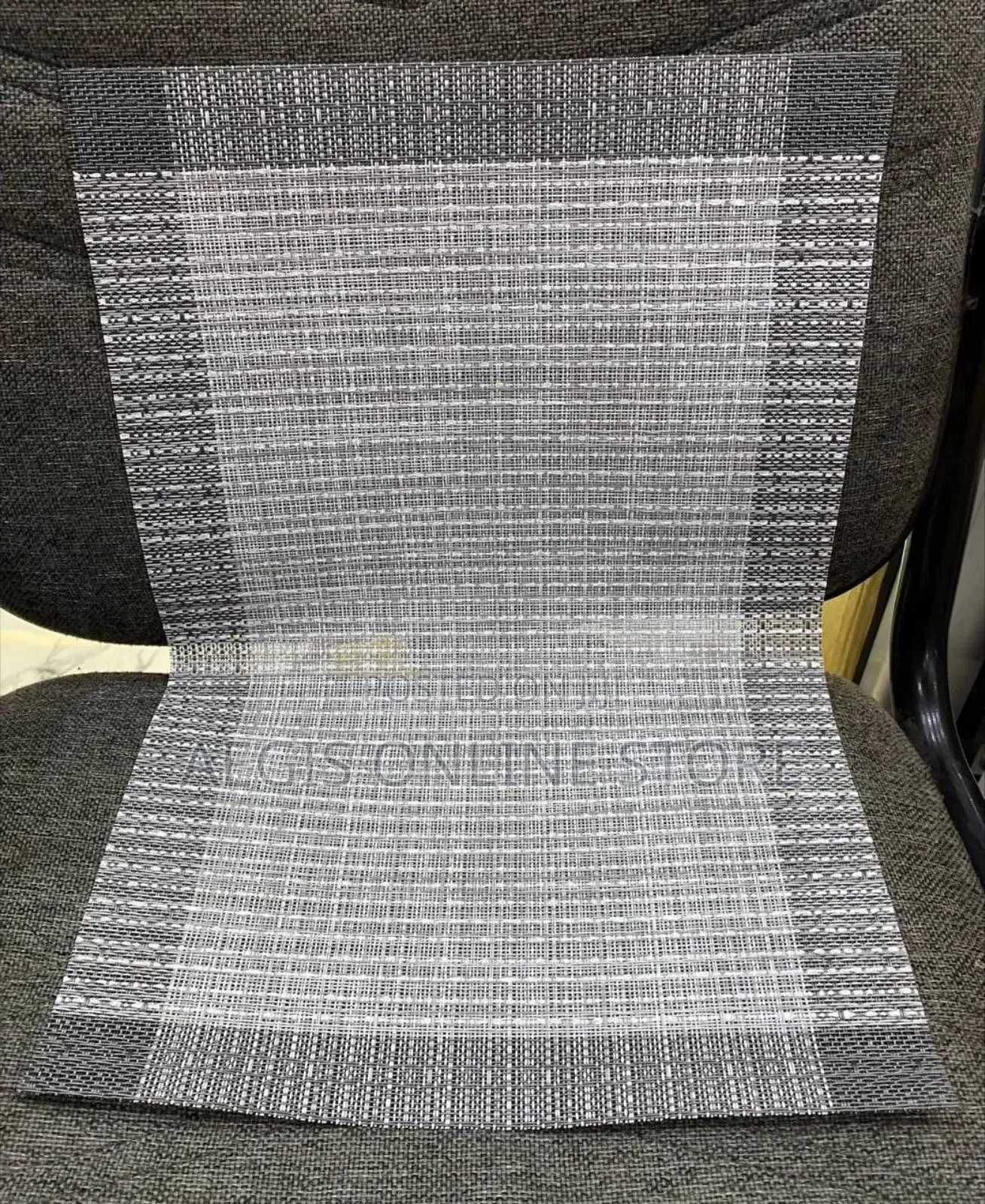 7pieces Tablemats With Table Runner