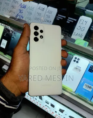 Photo - New Samsung Galaxy A52 128 GB