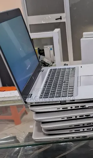 Photo - New Laptop HP EliteBook 1040 G4 8GB Intel Core I5 SSD 512GB