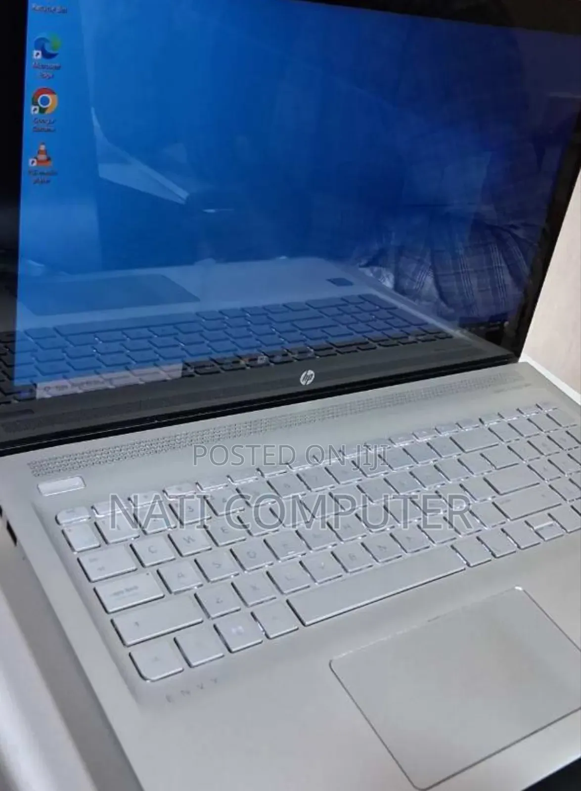 New Laptop HP Envy X360 8GB Intel Core I5 SSD 1T