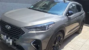 Photo - Hyundai Tucson 2022 Gray