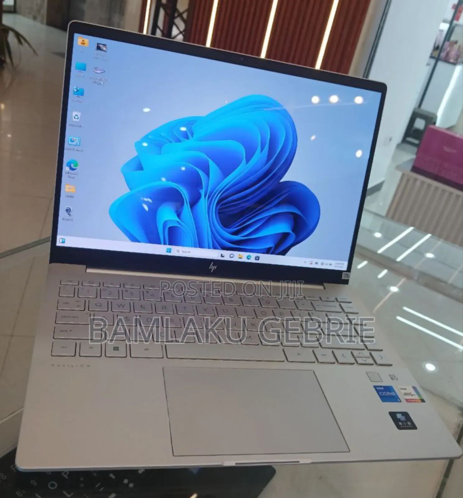 New Laptop HP Pavilion 15-Eh0050wm 16GB Intel Core I5 SSD 1T