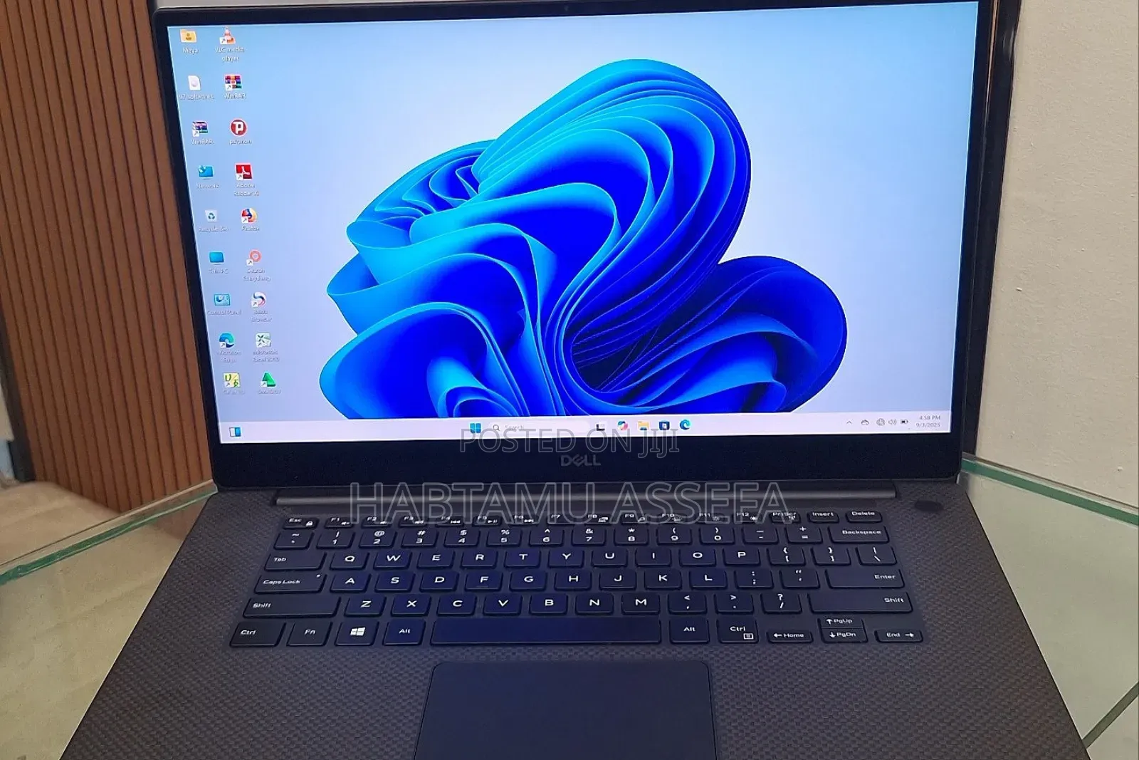 New Laptop Dell XPS 15 32GB Intel Core I9 SSD 2T