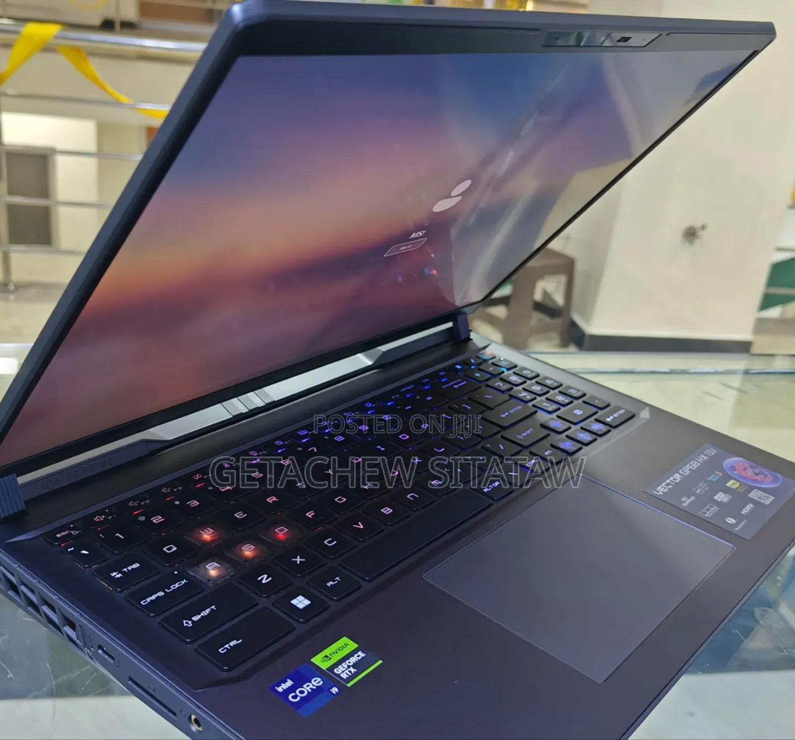 New Laptop MSI Vector GP68 HX 13V 16GB Intel Core I9 SSD 1T