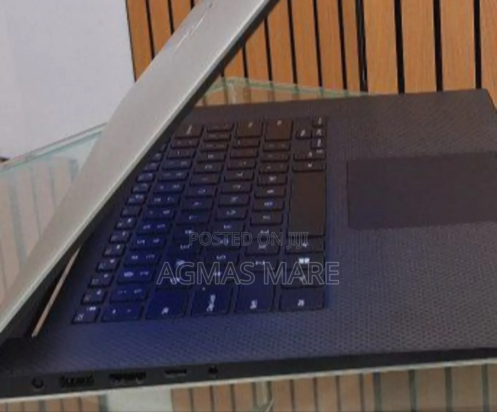 New Laptop Dell XPS 15 32GB Intel Core I9 SSD 2T