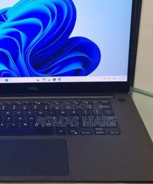 New Laptop Dell XPS 15 32GB Intel Core I9 SSD 2T