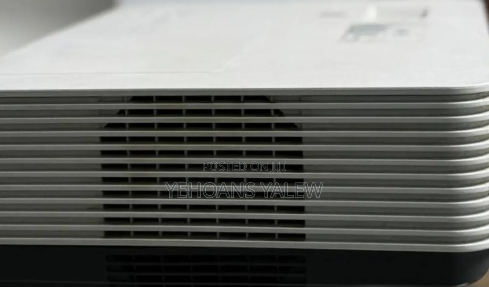 Esony Projector Model Name VPL-Dx221 Hardware Interface Vga, Hd