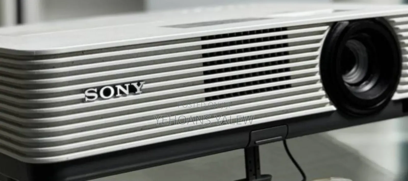 Esony Projector Model Name VPL-Dx221 Hardware Interface Vga, Hd