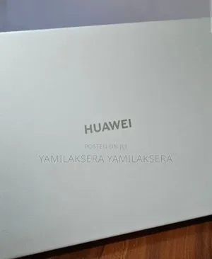 New Laptop Huawei MateBook 13 WRT-W29E 8GB Intel Core i5 SSD 512GB