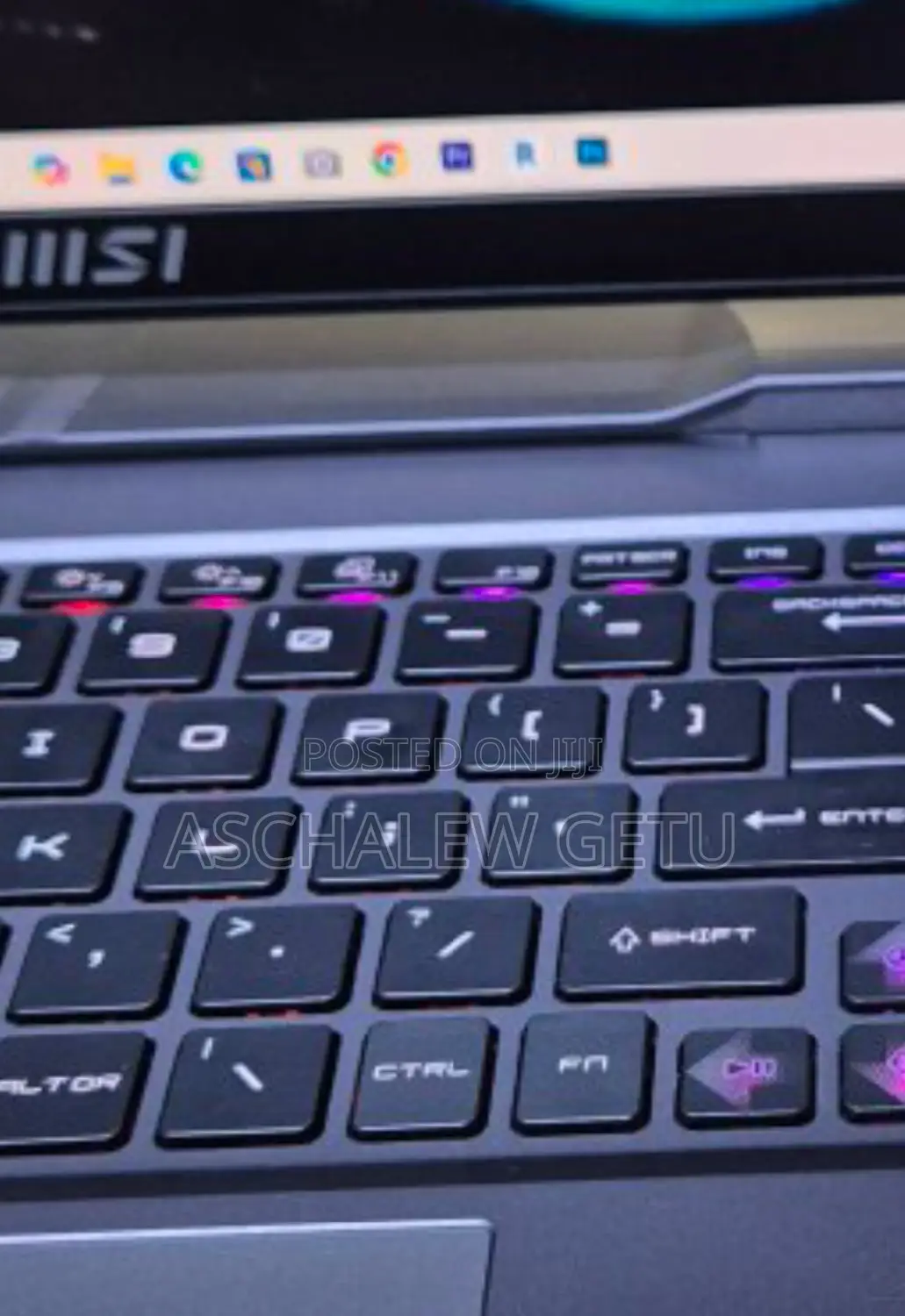 New Laptop MSI Vector 16 HX AI A2XWIG 16GB Intel Core I9 SSD 1T