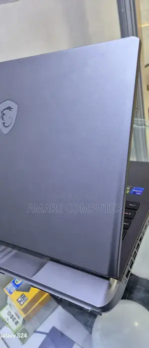 New Laptop MSI Vector GP68 HX 13V 16GB Intel Core I9 SSD 1T