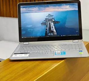 New Laptop HP Envy X360 8GB Intel Core I7 HDD 1T