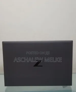 New Laptop HP ZBook Firefly G8 16GB Intel Core I5 SSD 512GB