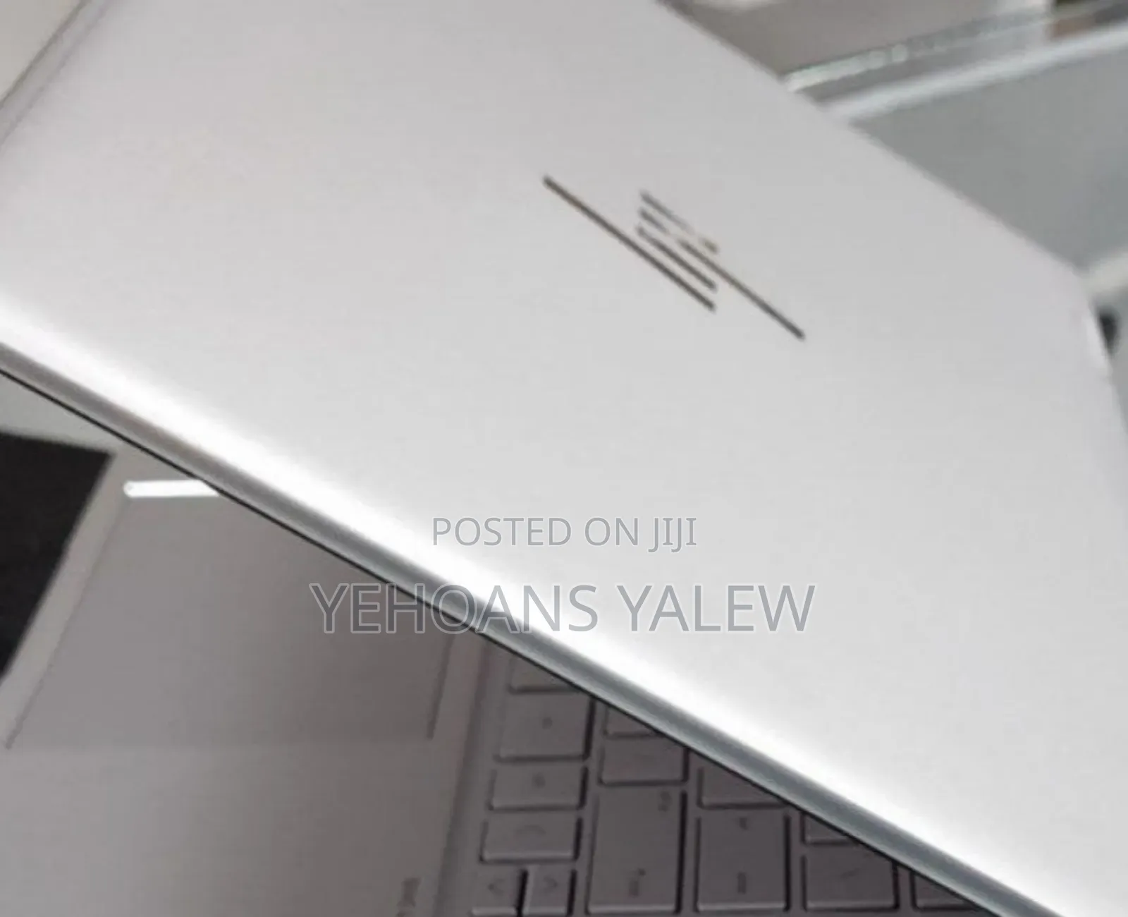 New Laptop HP Envy X360 8GB Intel Core I5 SSD 512GB