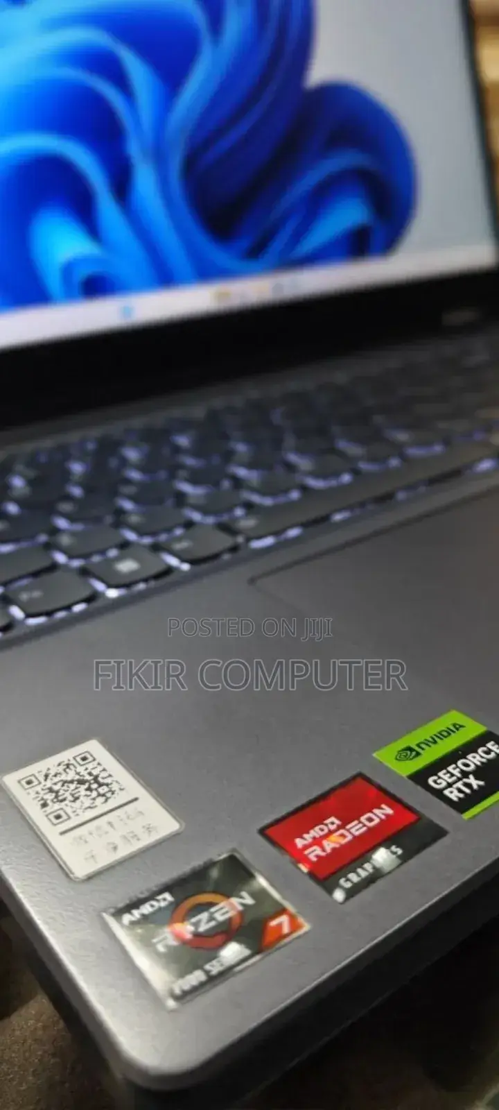 New Laptop Lenovo Legion 5 16GB AMD Ryzen 7 SSD 512GB