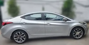 Hyundai Elantra 2014 Silver