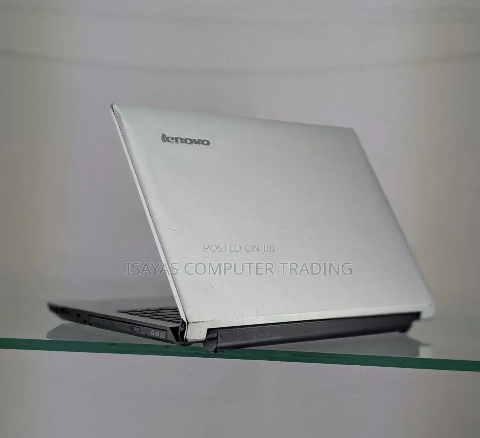 New Laptop Lenovo 4GB Intel Core I3 HDD 1T