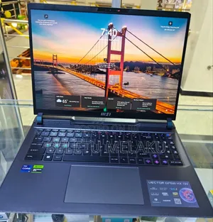 New Laptop MSI Vector GP68 HX 13V 16GB Intel Core I9 SSD 1T