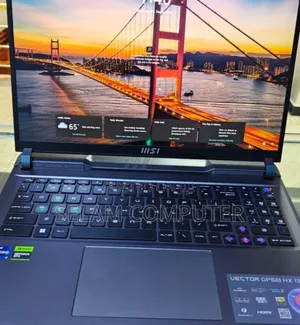New Laptop MSI Vector GP66HX 12UGS 16GB Intel Core I9 SSD 1T