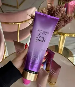 Victoria Secret Love Spell Lotion