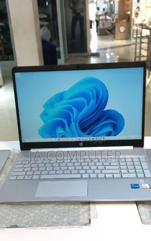 New Laptop HP Stream Notebook 8GB Intel Core I5 SSD 512GB