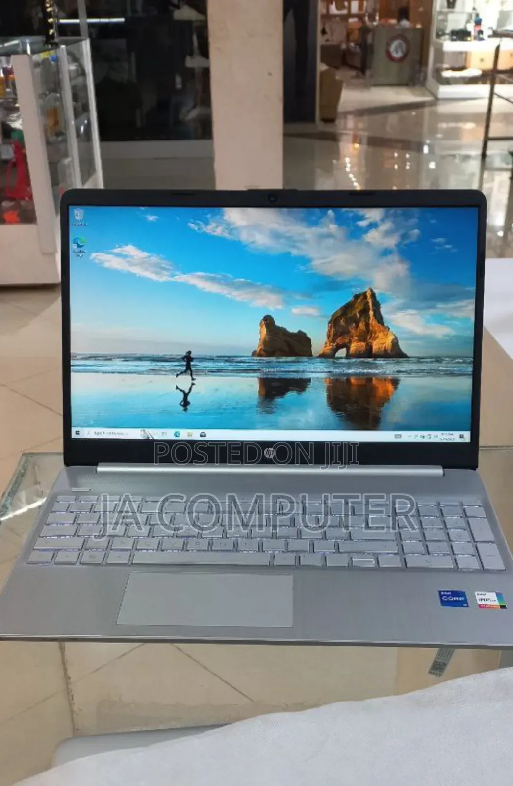 New Laptop HP Stream Notebook 8GB Intel Core I7 SSD 512GB