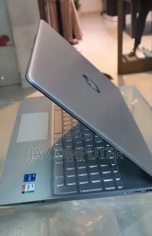 New Laptop HP Stream Notebook 8GB Intel Core I7 SSD 512GB