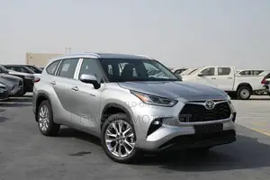 Photo - New Toyota Highlander Hybrid 2023 Silver