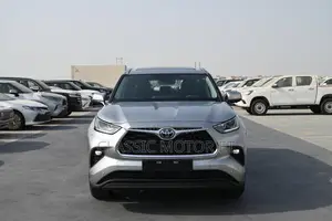 New Toyota Highlander Hybrid 2023 Silver