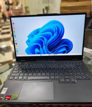 New Laptop Lenovo Legion 5 16GB AMD Ryzen 7 SSD 512GB