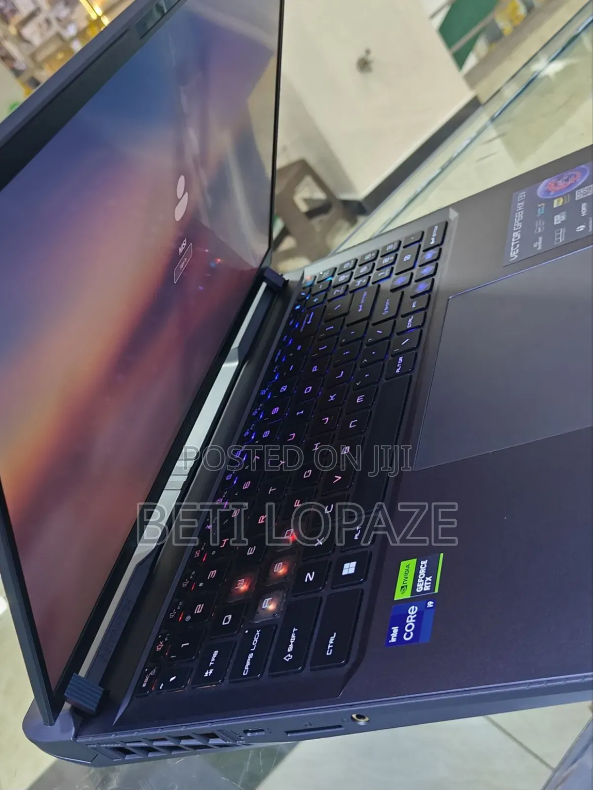 New Laptop MSI 16GB Intel Core I7 SSD 1T