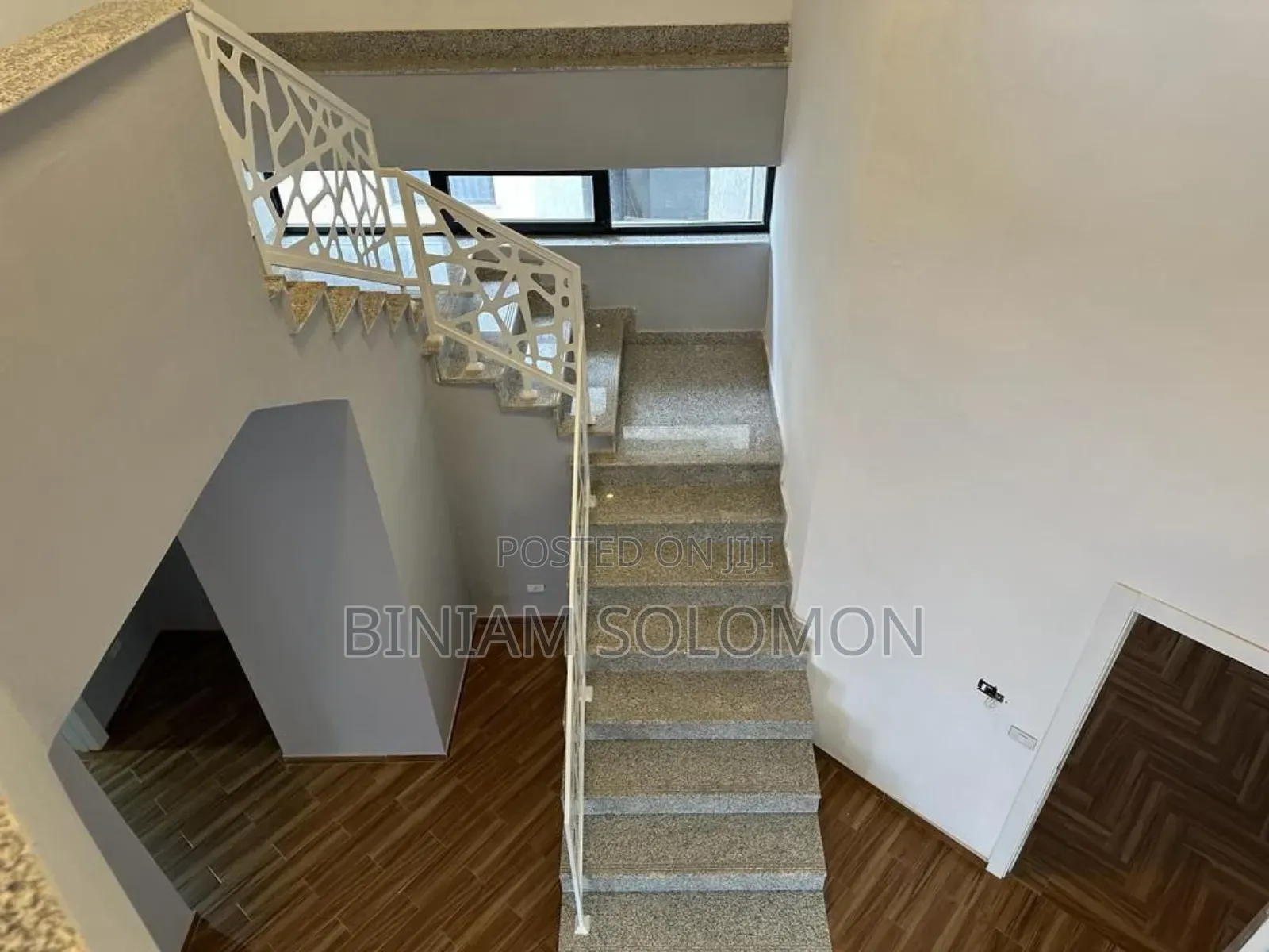 Furnished 3bdrm Duplex in Bole for sale