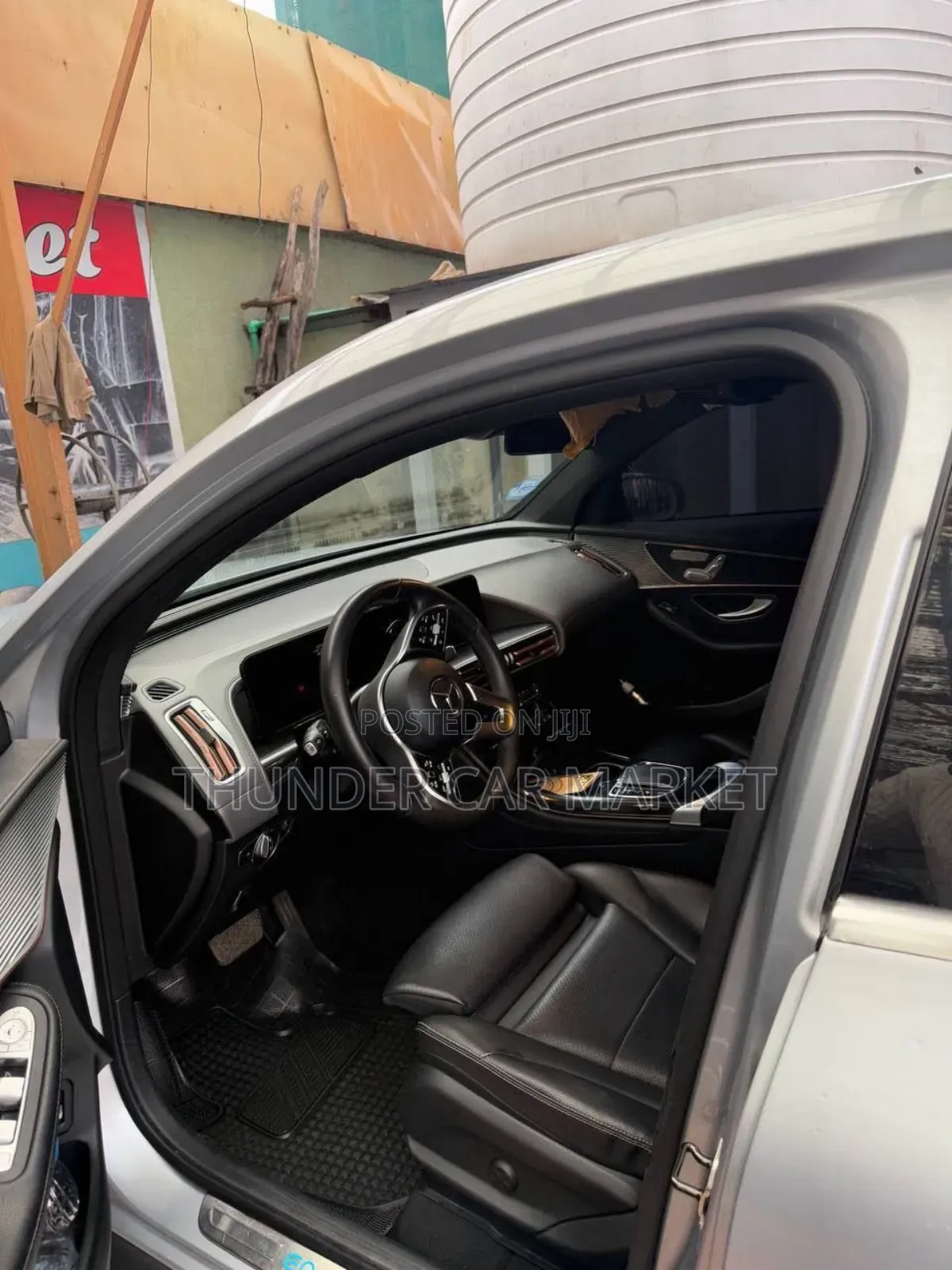 Mercedes-Benz EQC EQC400 4MATIC 2023 Silver