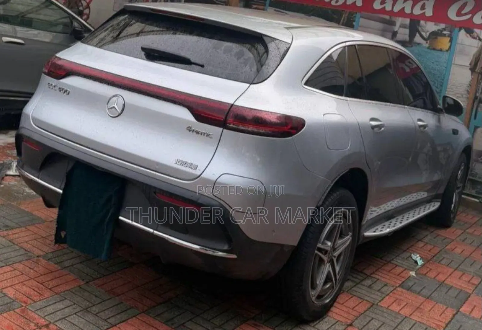 Mercedes-Benz EQC EQC400 4MATIC 2023 Silver