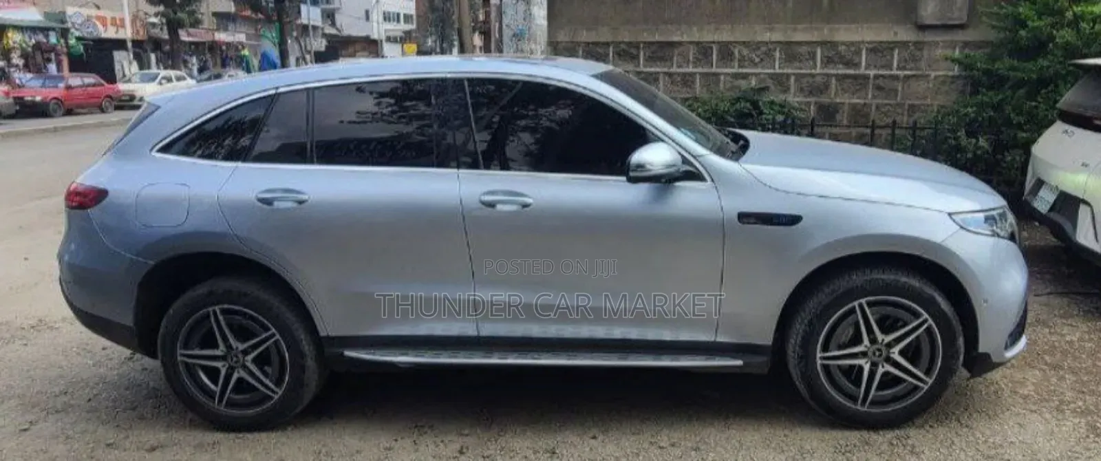 Mercedes-Benz EQC EQC400 4MATIC 2023 Purple