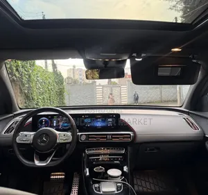 Mercedes-Benz EQC EQC400 4MATIC 2023 Purple