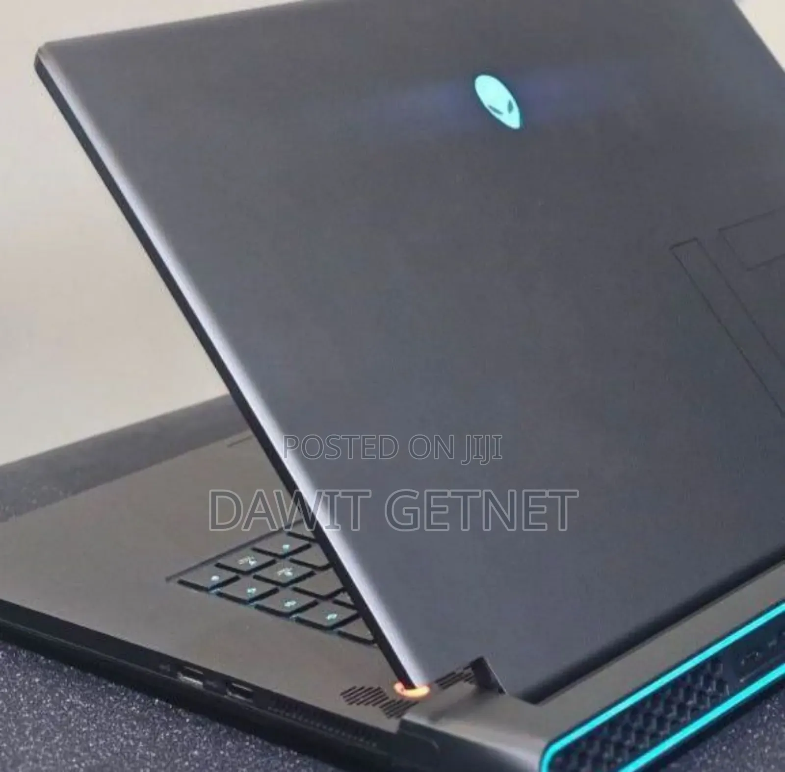 New Laptop Dell Inspiron 15 16GB AMD Ryzen 7 SSD 1T