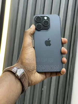 Photo - New Apple iPhone 15 Pro 128 GB Black