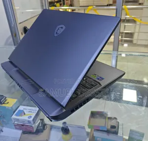 New Laptop MSI Vector GP68 HX 13V 16GB Intel Core I9 SSD 1T