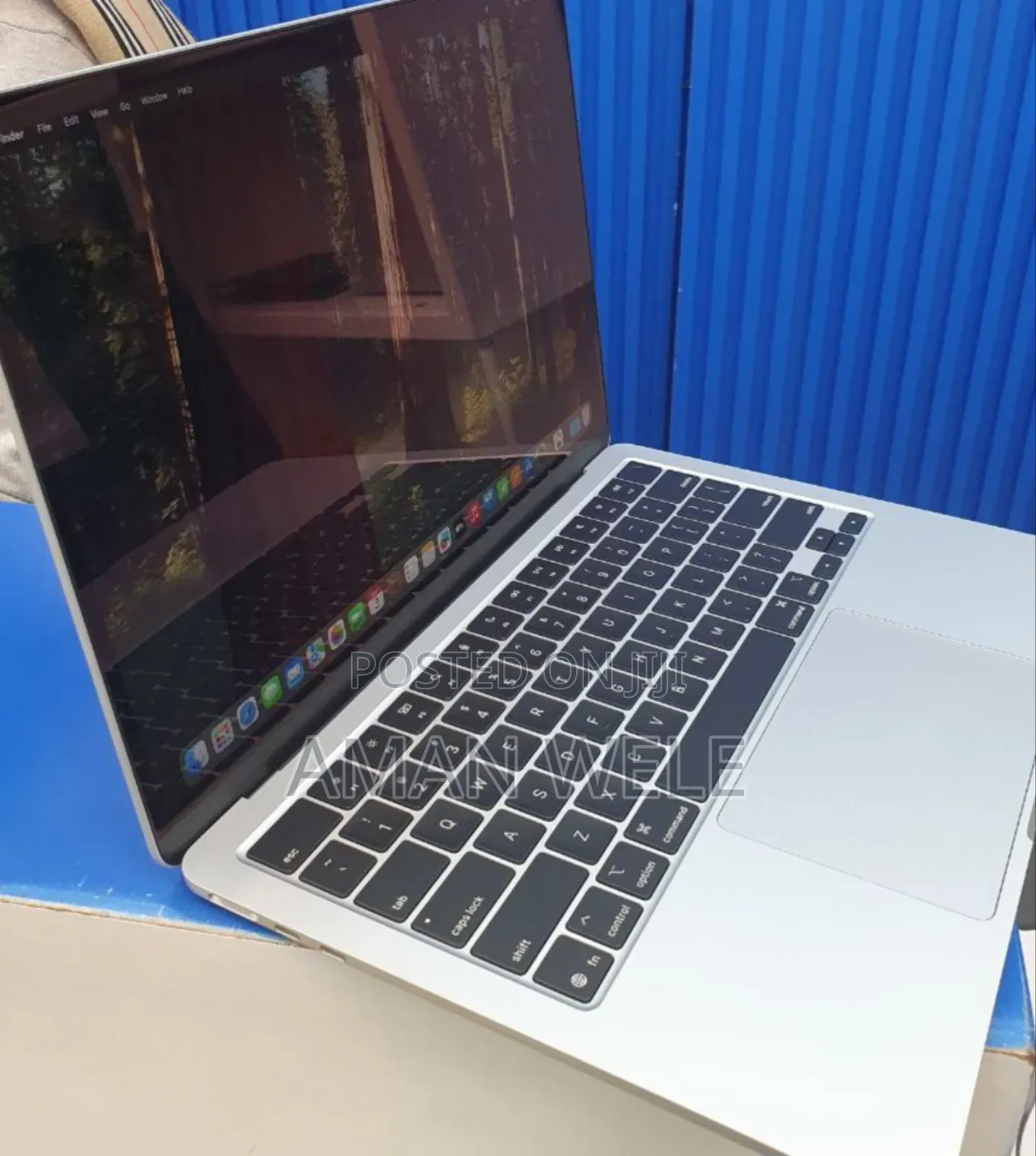 New Laptop Apple MacBook Pro 2019 16GB Intel SSD 256GB