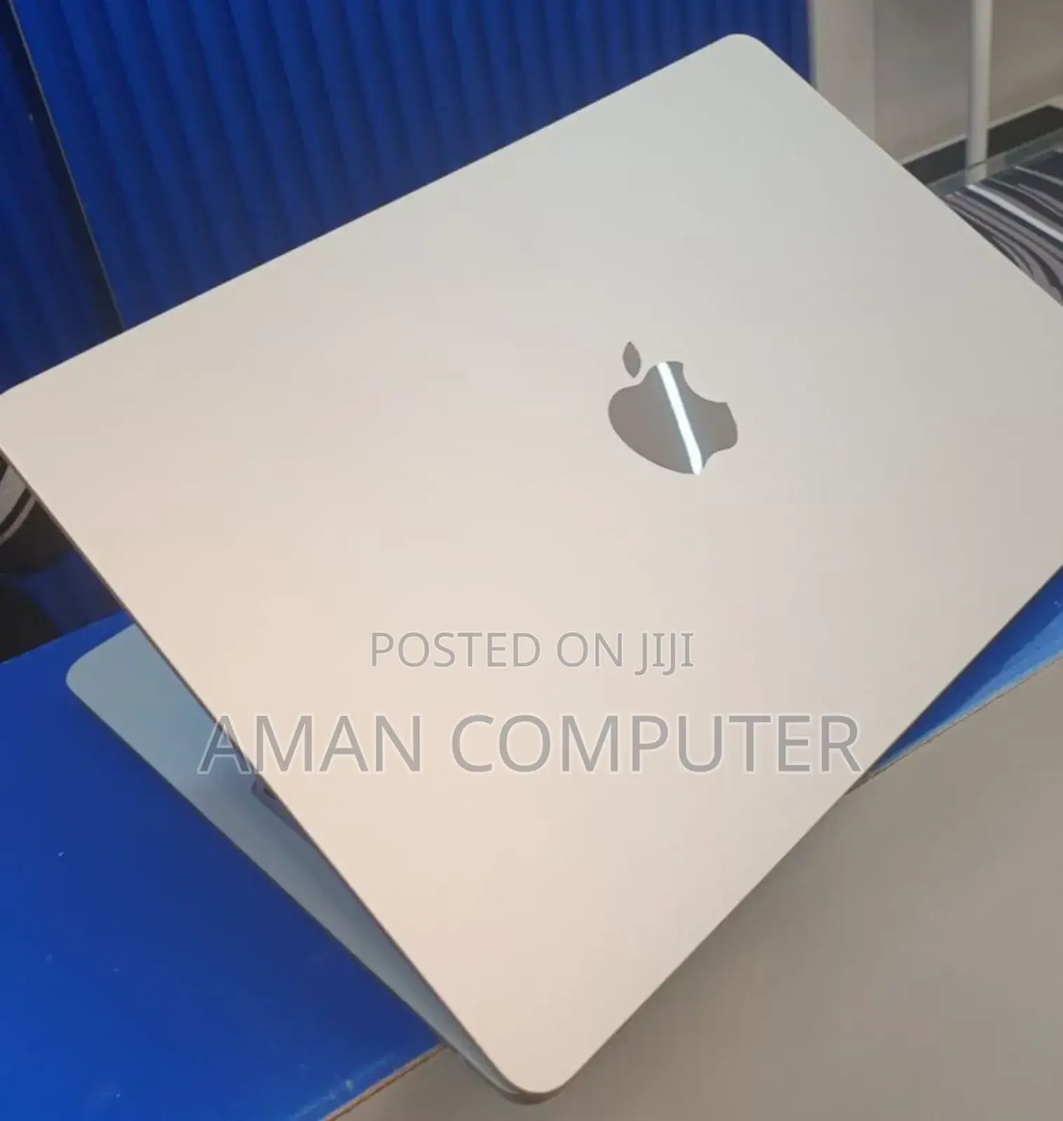 New Laptop Apple MacBook Pro 2019 16GB Intel SSD 256GB