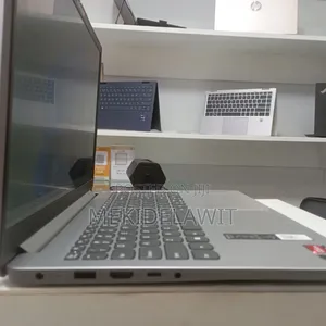 New Laptop Lenovo IdeaPad 1 8GB AMD Ryzen 5 SSD 512GB