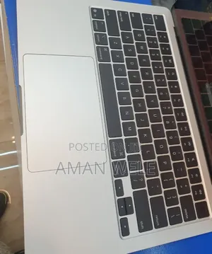 New Laptop Apple MacBook Pro M1 16GB Intel Core I5 SSD 512GB