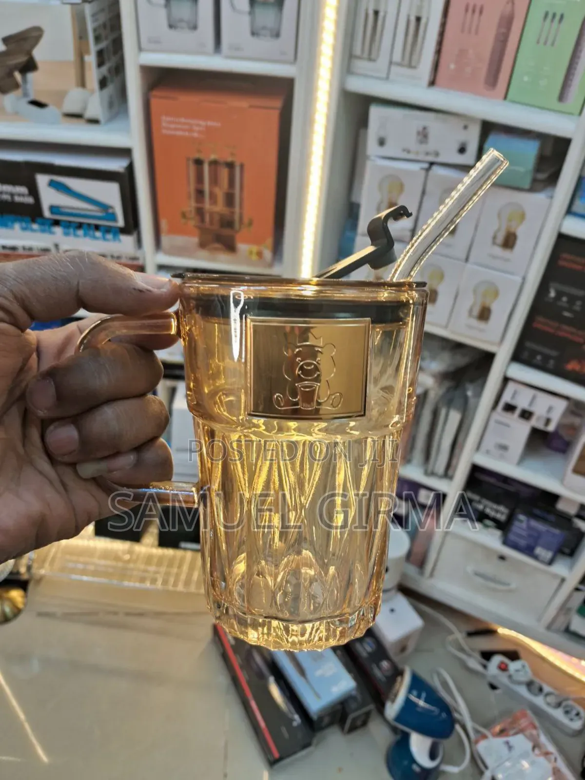Diamond Heat Resistant Glass Mug 
 የራሱ ስትሮ ያለዉ የብርጭቆ ማግ