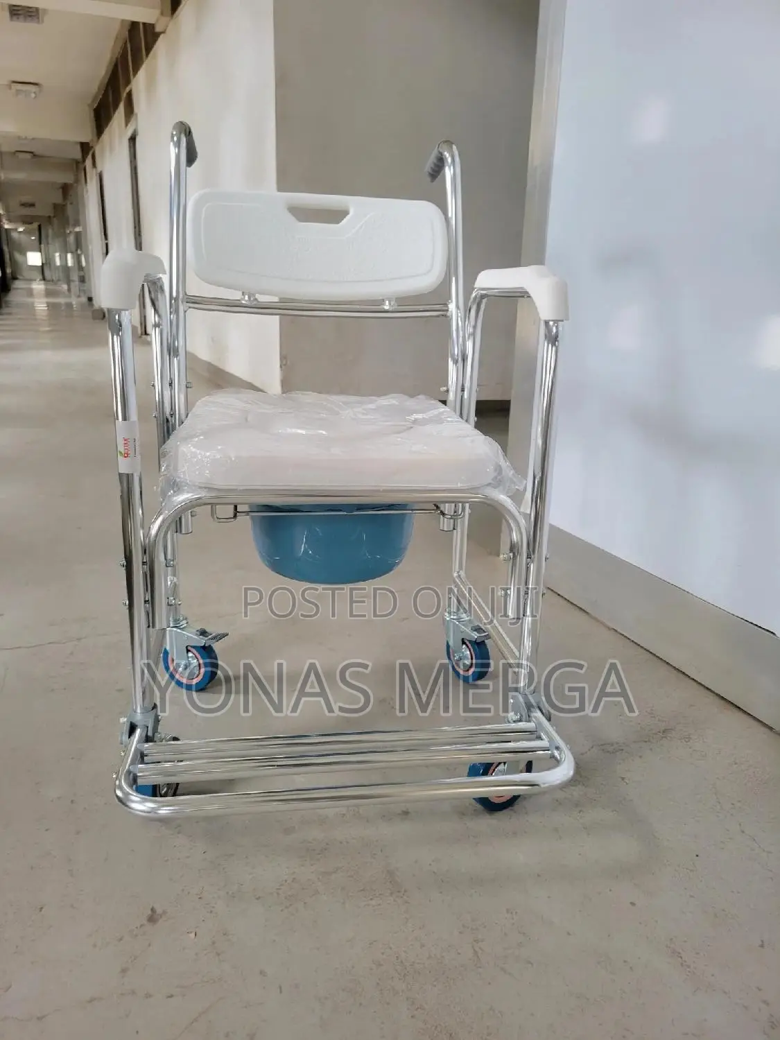 Toilet/Bathing in the Bathroom and Is Used for Many Years Without Rust