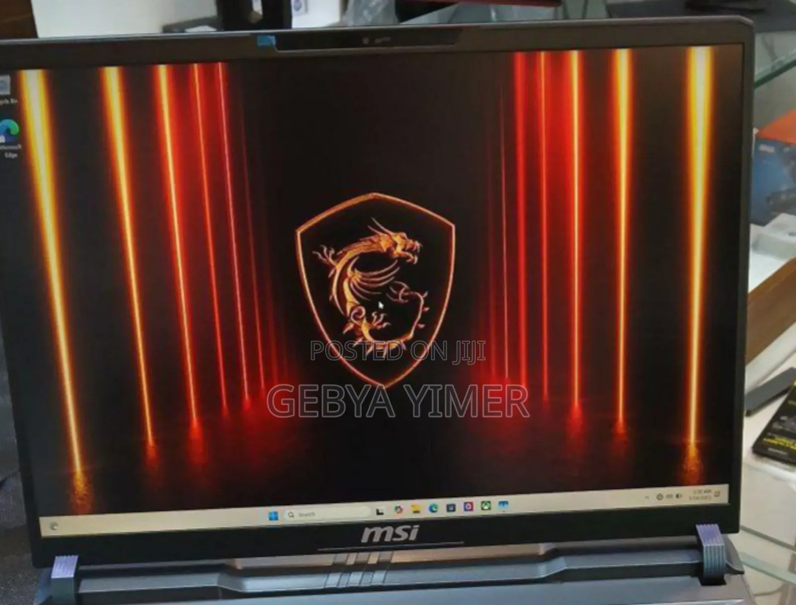 New Laptop MSI Vector 16 HX AI A2XWIG 16GB Intel Core Ultra 7 SSD 1T